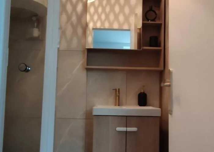 Apartman Quartier St Michel Breszt